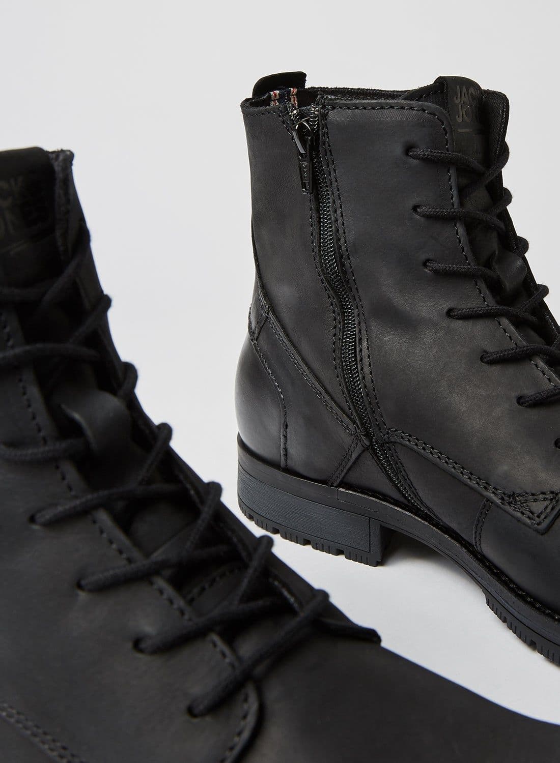 Orca Leather Boots Anthracite image - FreshCart