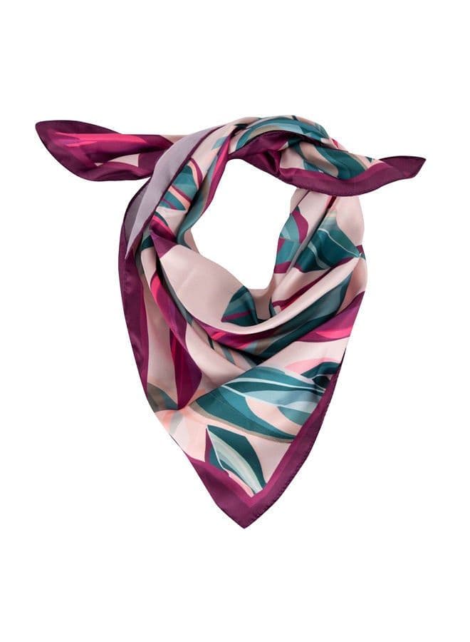 Woman Shawl image - FreshCart