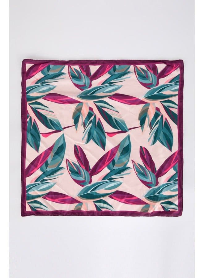 Woman Shawl image - FreshCart